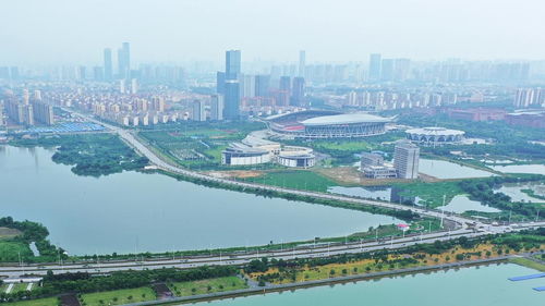 江西南昌縣 實施家庭購房補貼,在象湖濱江片區買新房單套最高補貼5萬元